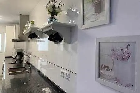Apartamento Centro Torremolinos Con Parking 0*,  España